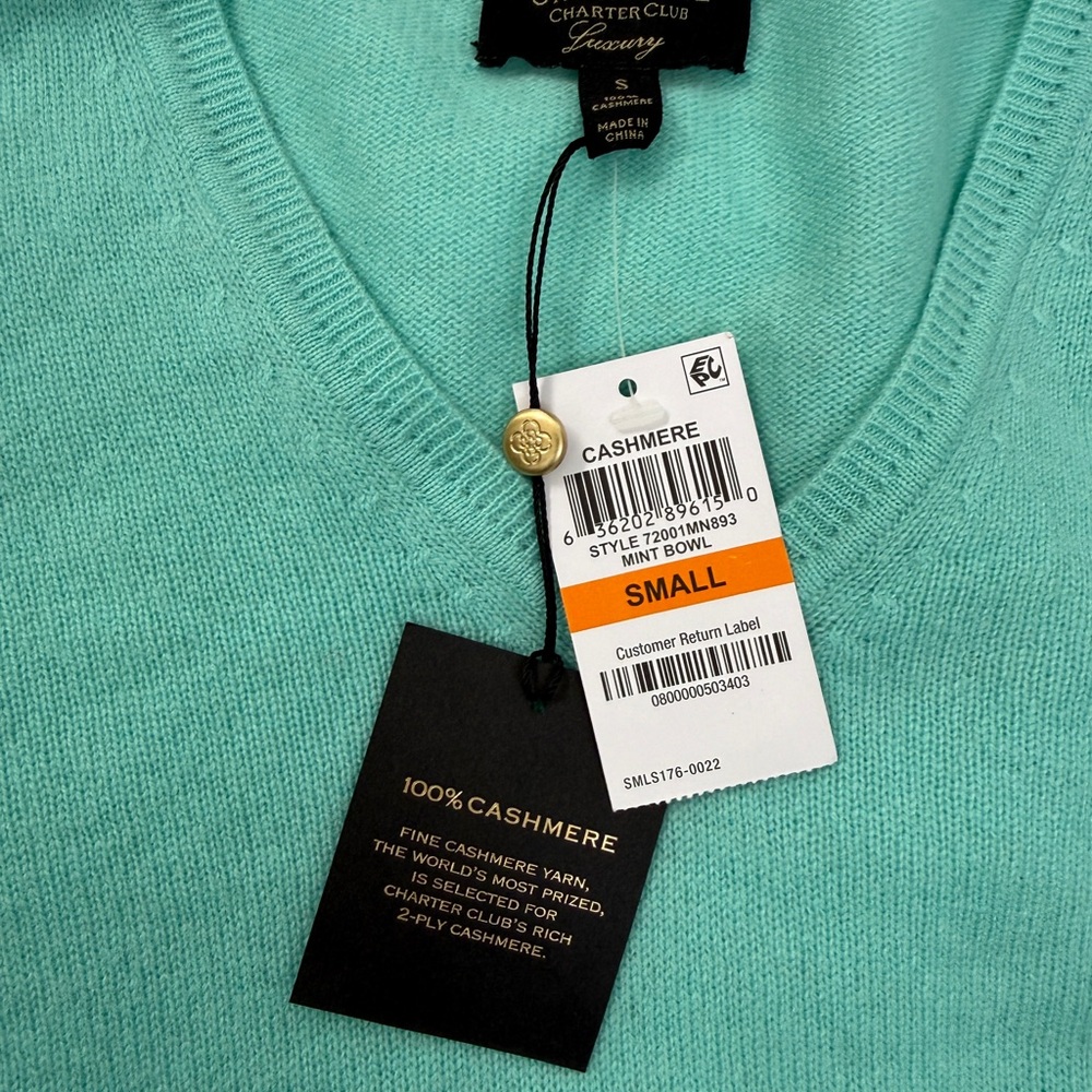 100% Cashmere V-Neck Sweater - light blue - Picture 2 of 8